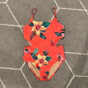 Youth Girls One-Piece Swimsuit Old Navy Size 10-12 Floral Design